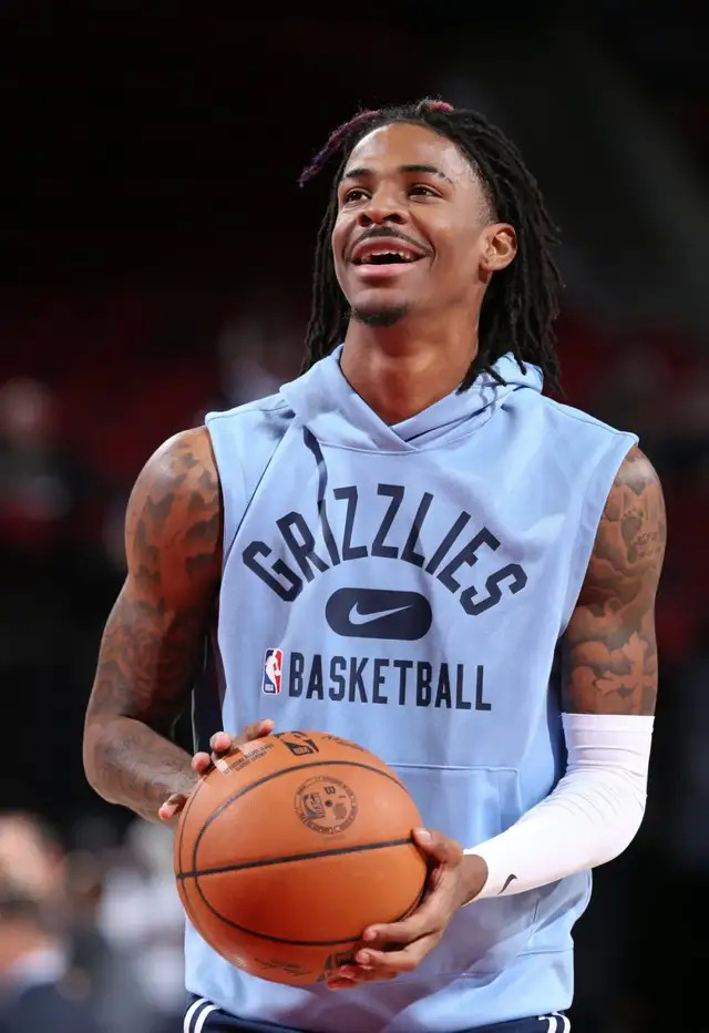 关于非洲Basketball耀眼之星引发球迷狂热关注的信息